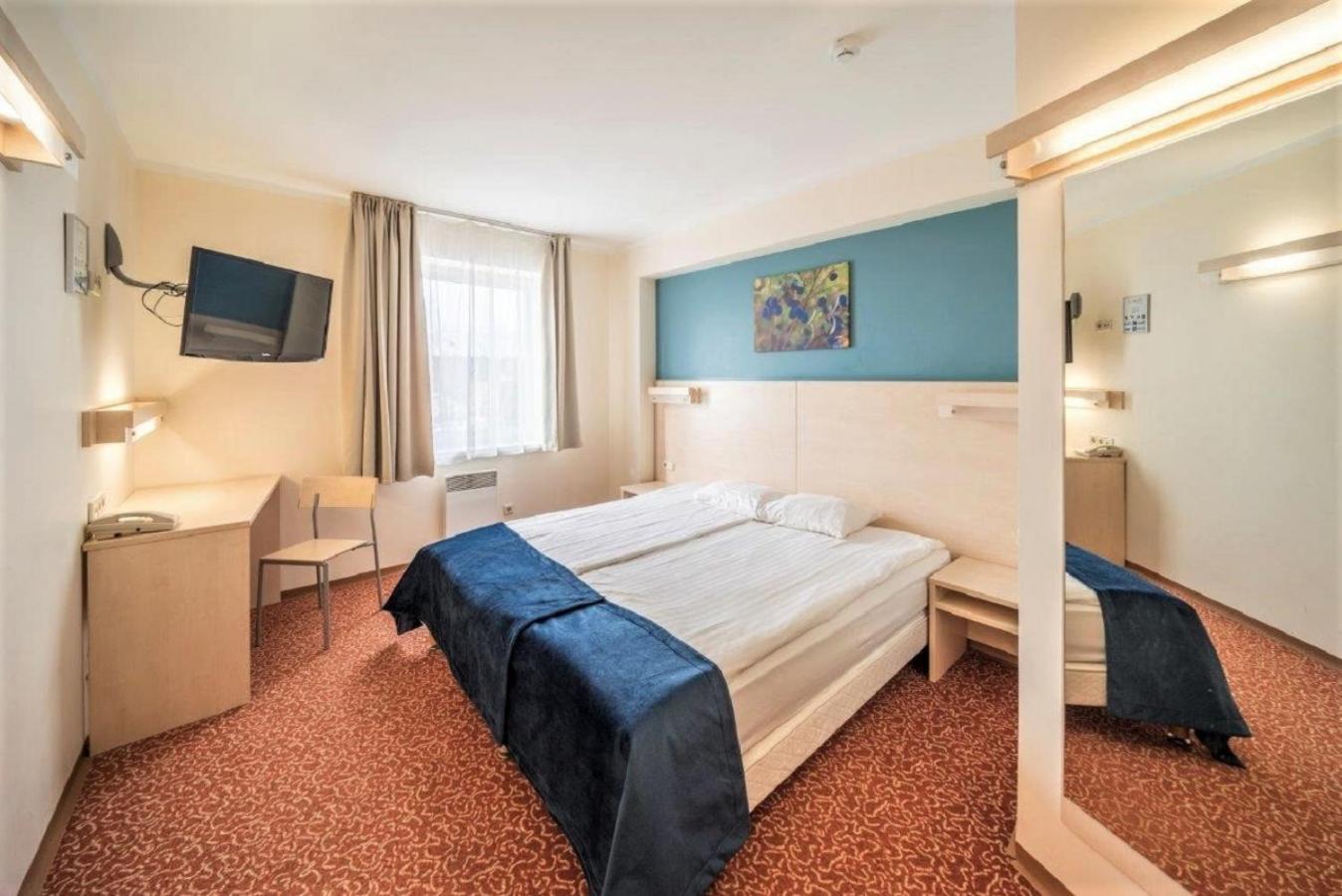 Rija Bauska Hotel Extérieur photo